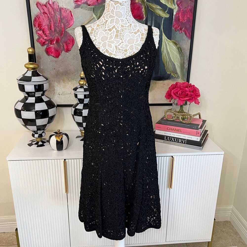 Carmen Marc Valvo Women's Silk Fit & Flare Lace Dress Black Nude Size 6 NWT
